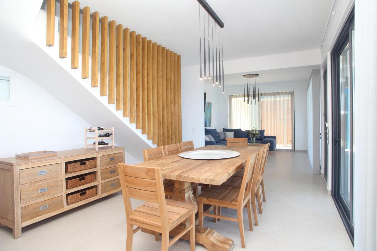 Capro - Milos Bay Villas Áyios Nikítas Exteriör bild