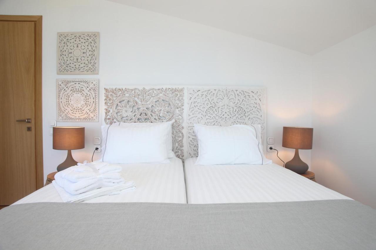 Capro - Milos Bay Villas Áyios Nikítas Exteriör bild