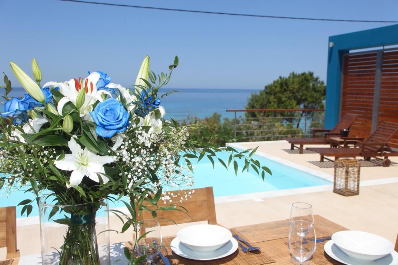 Capro - Milos Bay Villas Áyios Nikítas Exteriör bild